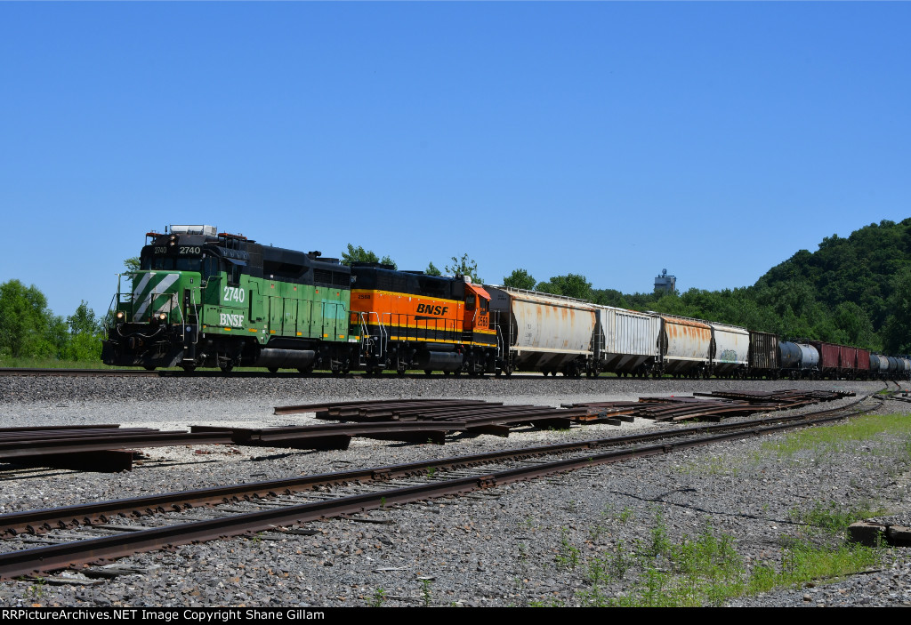 BNSF 2740